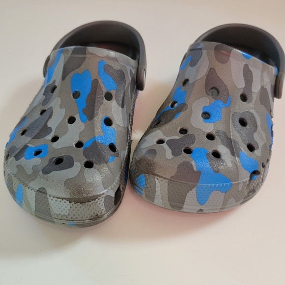 Crocs - Picture 2 of 3